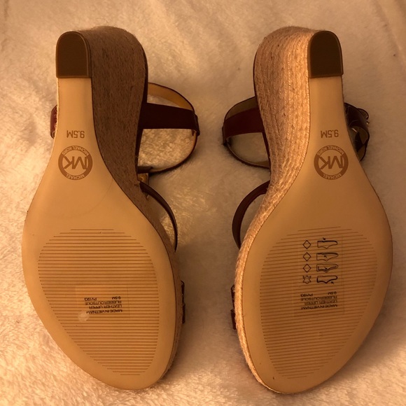 Michael Kors Wedge - Picture 4 of 4